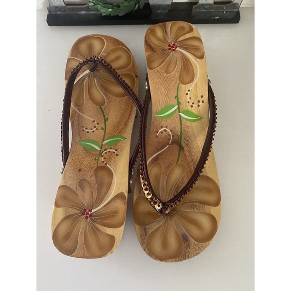 Wooden Womens Thong‎ Sequined Tropical Floral Painted Sandals Size L/9 Vintage - Picture 5 of 16